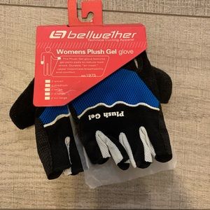Cycling gloves